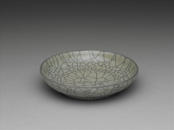哥窯 灰青釉圓碟