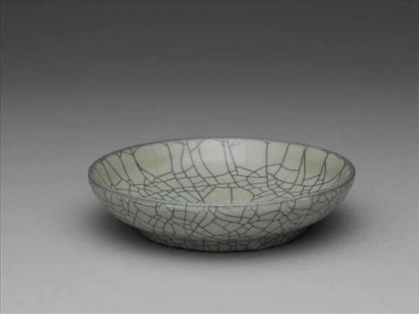 哥窯 灰青釉圓碟