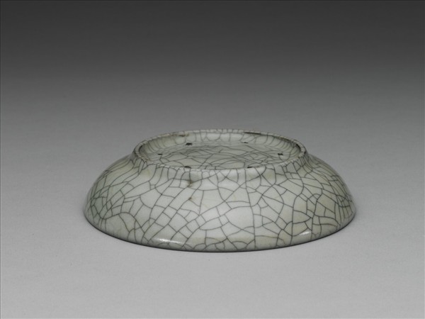 哥窯 灰青釉圓碟