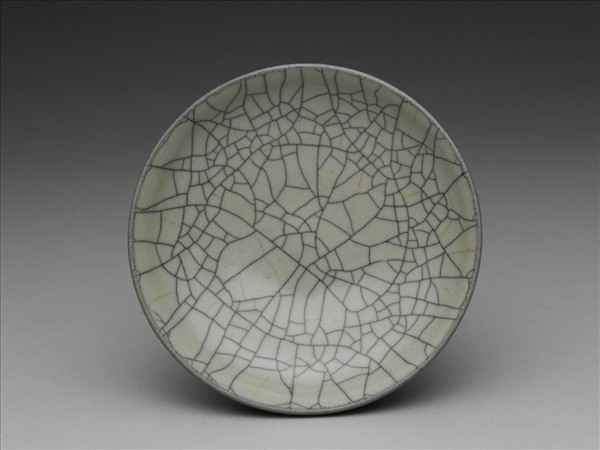 哥窯 灰青釉圓碟