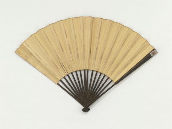 明唐寅畫夜月　成扇