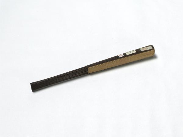 明唐寅畫夜月　成扇