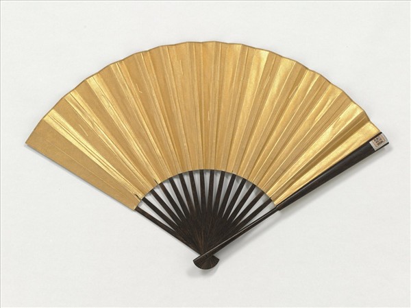 明張靈畫觀泉圖　成扇