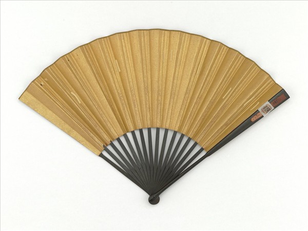 明董其昌畫平林遠岫　成扇