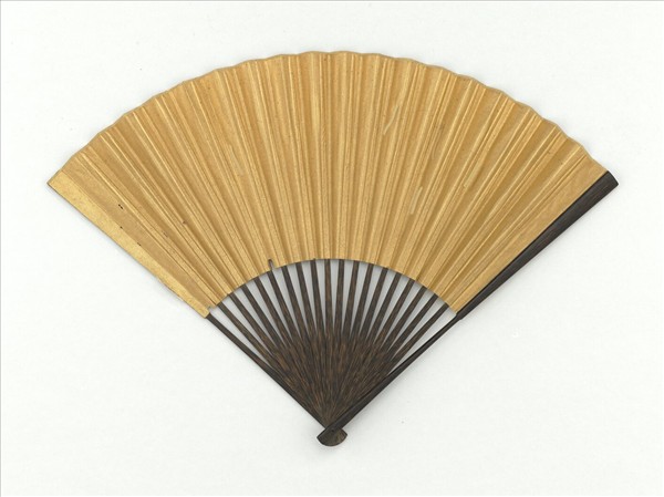 明董其昌畫雲山圖　成扇