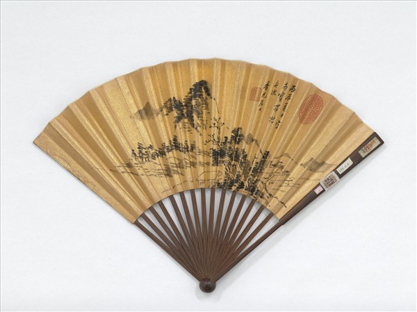 明董其昌畫雲山圖沈周書七言絕句　成扇　董其昌畫雲山圖