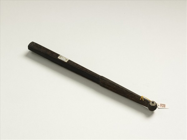 清于敏中書乾隆御製詠奇石蜜食　成扇