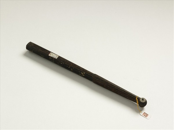 清于敏中書乾隆御製翠雲堂雙栝行　成扇