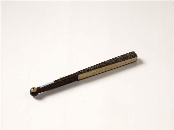 清人花卉　成扇