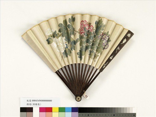 清人花卉　成扇