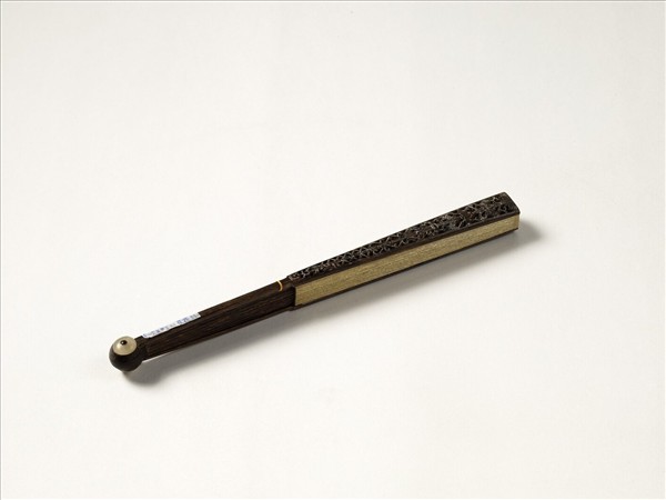 清人花卉　成扇