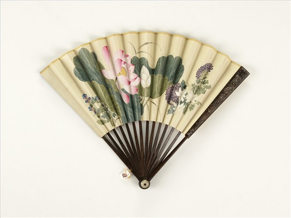 清人花卉　成扇