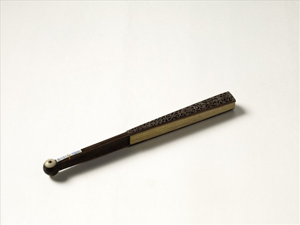 清人花卉　成扇