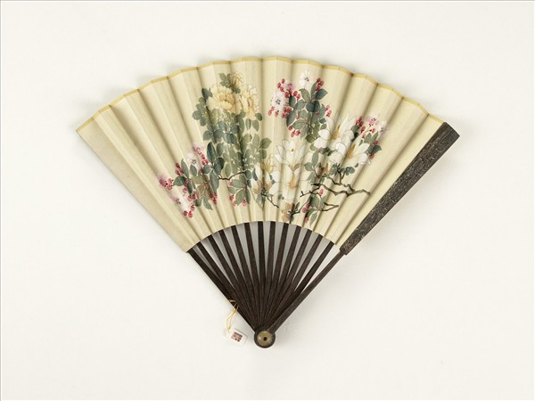 清人花卉　成扇