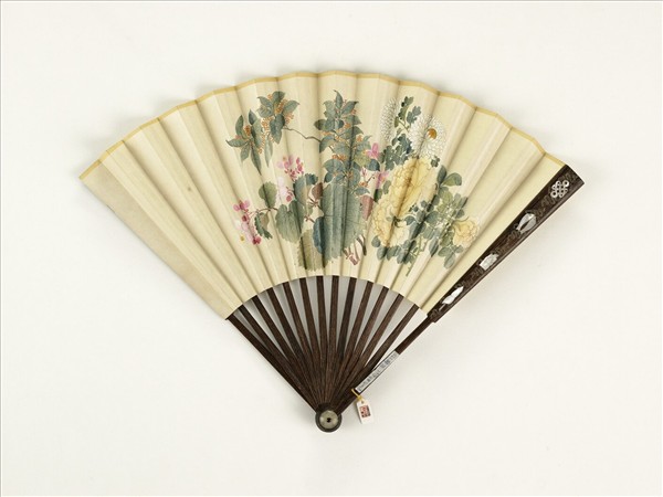 清人花卉　成扇