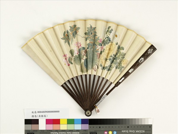 清人花卉　成扇