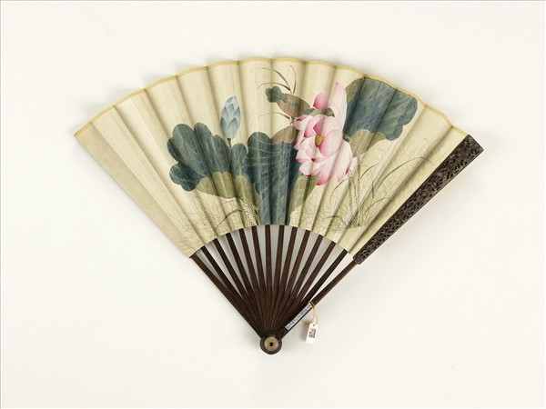 清人花卉　成扇