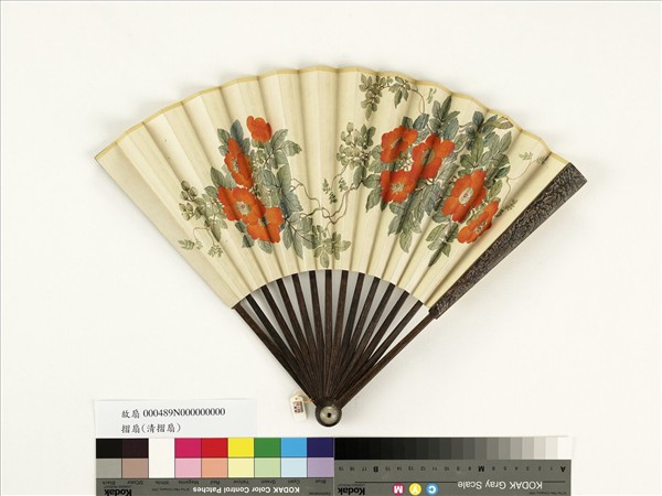 清人花卉　成扇