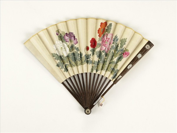 清人花卉　成扇