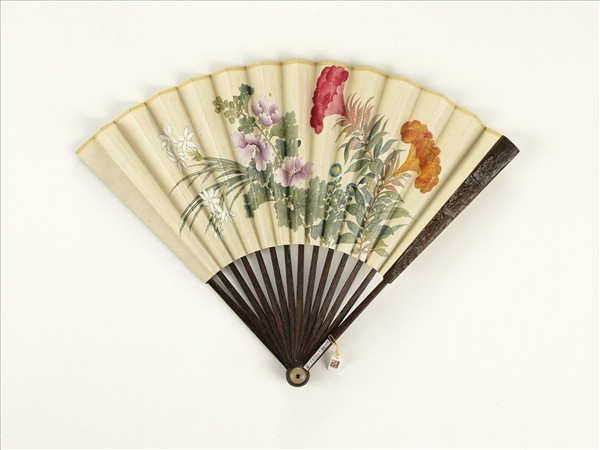 清人花卉　成扇