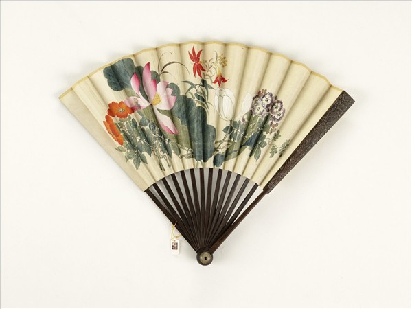 清人花卉　成扇