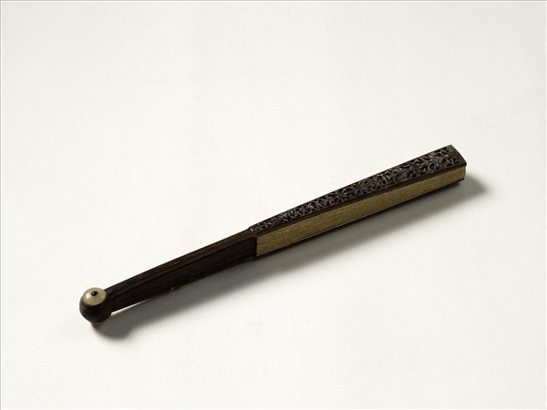 清人花卉　成扇