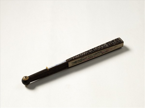 清人花卉　成扇