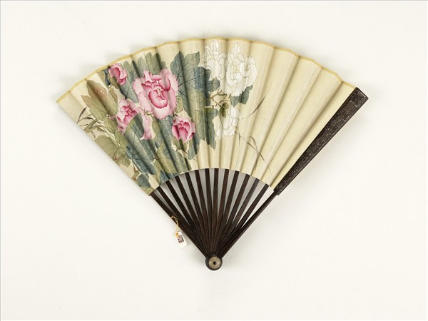 清人花卉　成扇