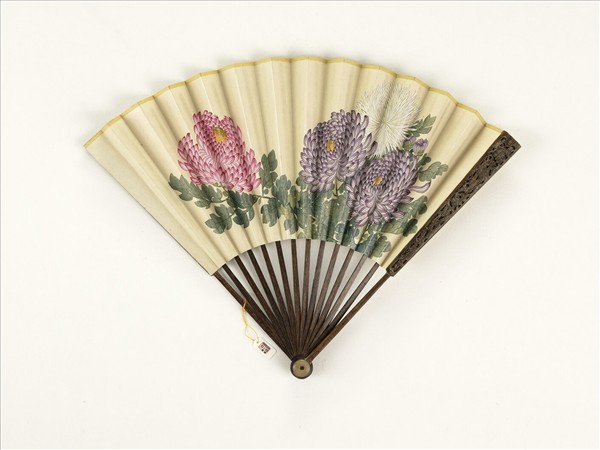 清人花卉　成扇