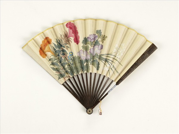 清人花卉　成扇