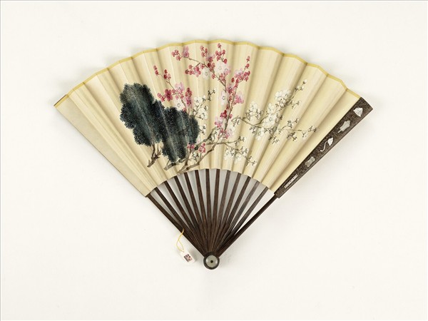 清人花卉　成扇