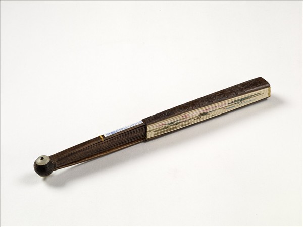 清人花卉　成扇