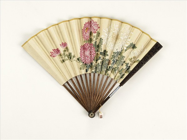 清人花卉　成扇