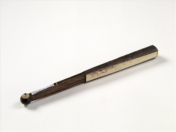 清人花卉　成扇