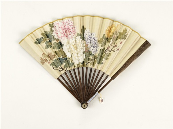 清人花卉　成扇