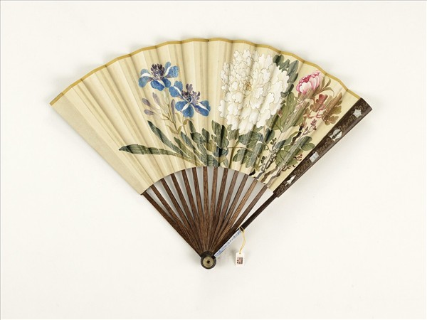 清人花卉　成扇