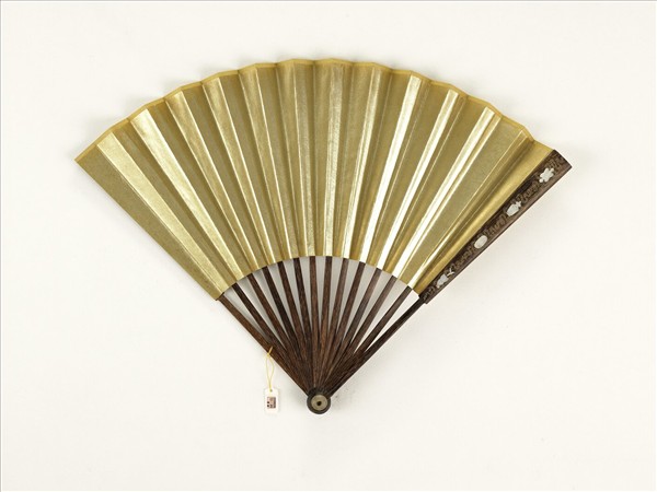 清人花卉　成扇