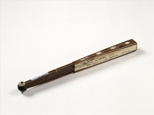 清人花卉　成扇