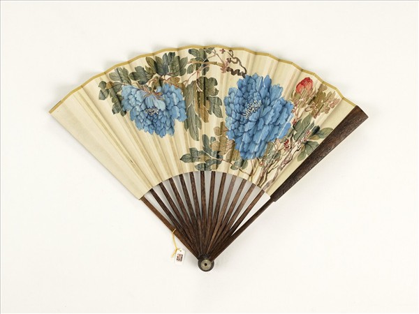 清人花卉　成扇