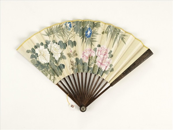 清人花卉　成扇