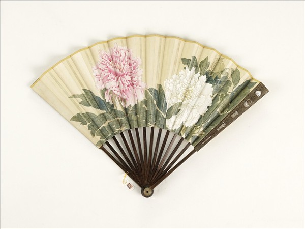 清人花卉　成扇