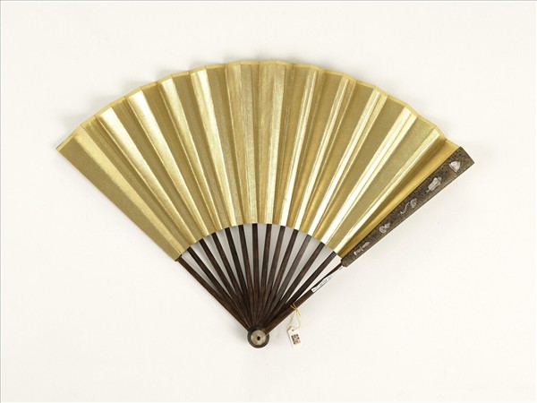 清人花卉　成扇