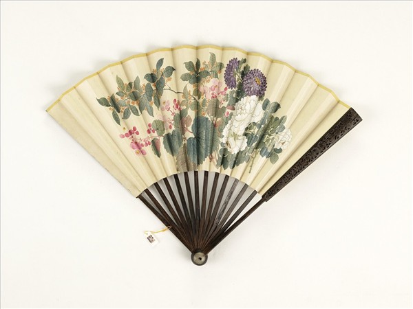 清人花卉　成扇