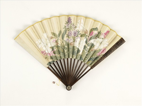 清人花卉　成扇