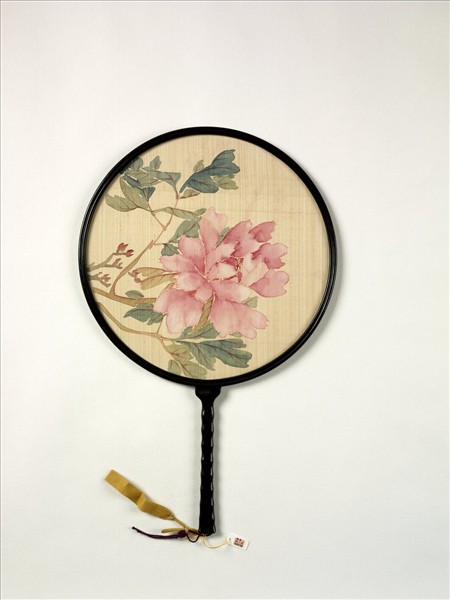 清蓋暹花卉　成扇