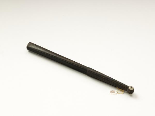 清梁國治書乾隆御製和李嶠雜詠詩李等十二首　成扇