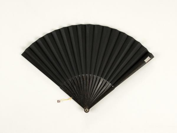 清梁國治書乾隆御製題帝王經世圖譜等五首　成扇