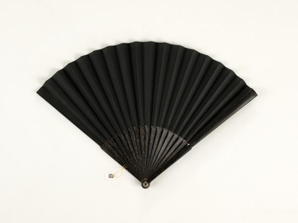 清梁國治書乾隆御製樹根山子賦　成扇