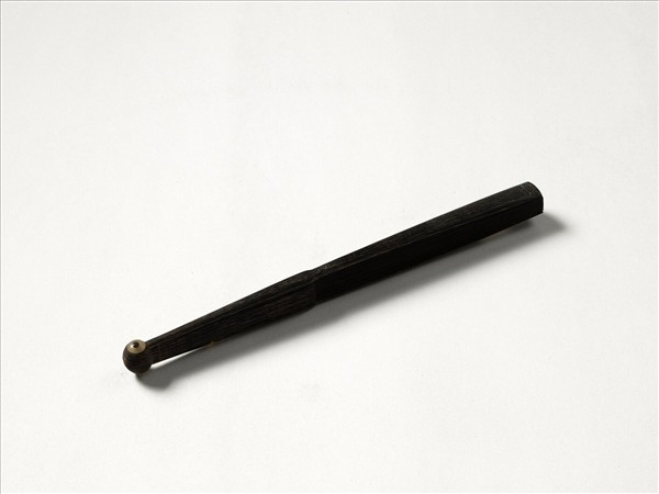 清梁國治楷書乾隆御製題陳淳寫生花卉即用其韻　成扇