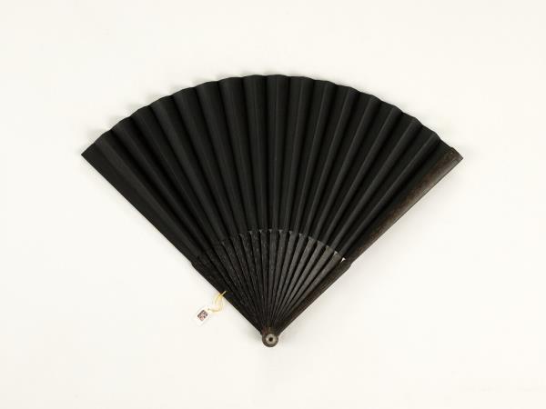 清沈初書乾隆御製題痕都斯坦雙玉盤得十韻等二首　成扇